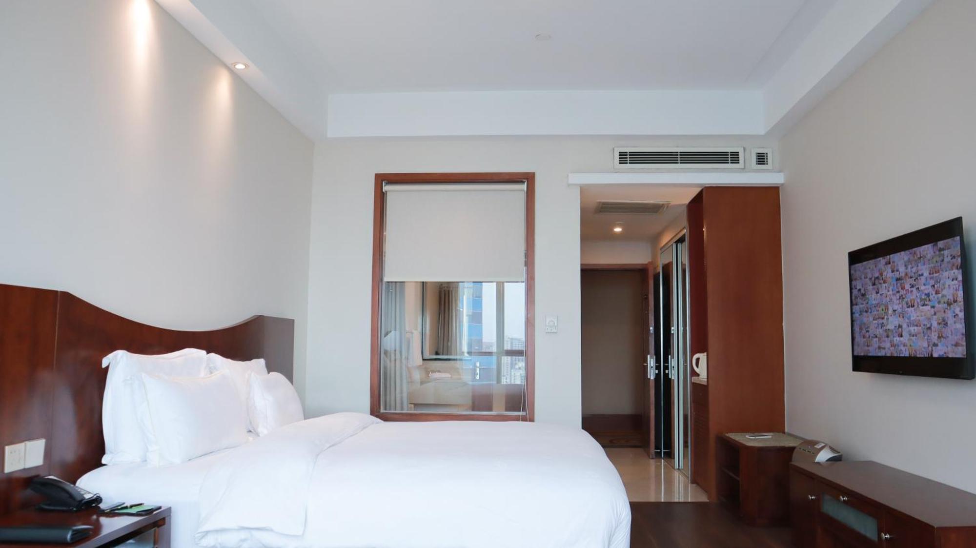 Metropark Jichen 4*