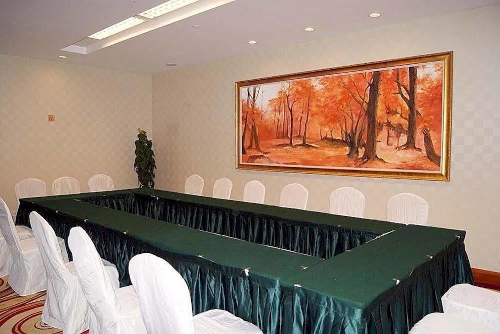 Metropark Jichen 4* Shanghai